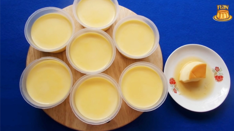 cách làm bánh flan không bị rỗ